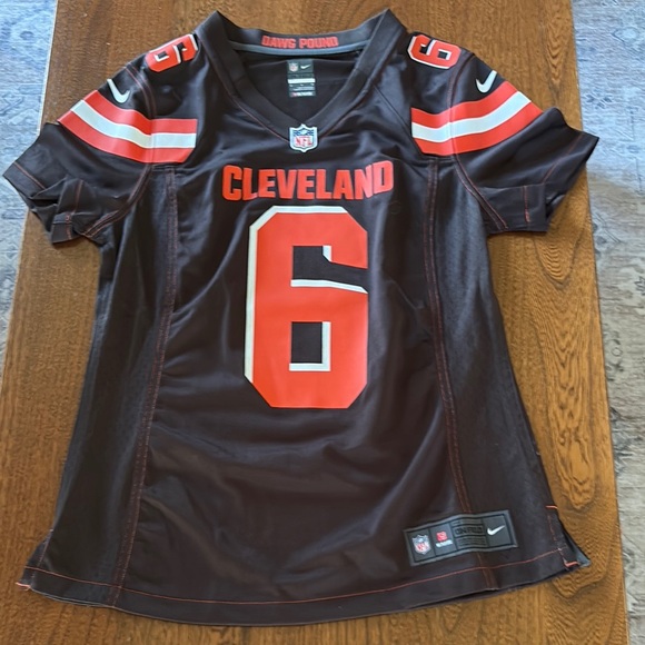 Cleveland Browns Nike Mayfield Jersey - Medium - Picture 2 of 5